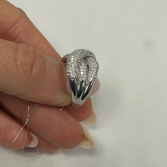 Suzy Levian Sterling Silver Pave White CZ Ring NWT - Picture 3 of 7